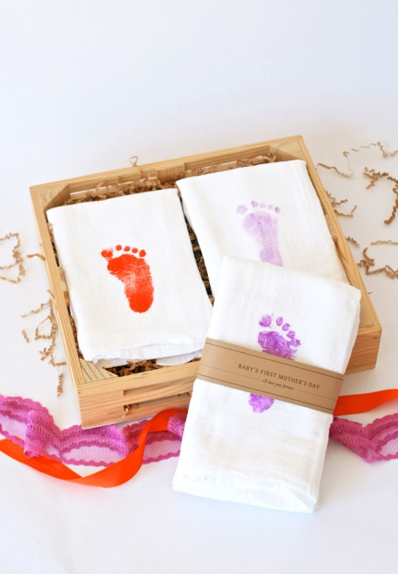 Mother'S Day Gift Ideas From Baby
 Baby s First Mother s Day Gift Idea