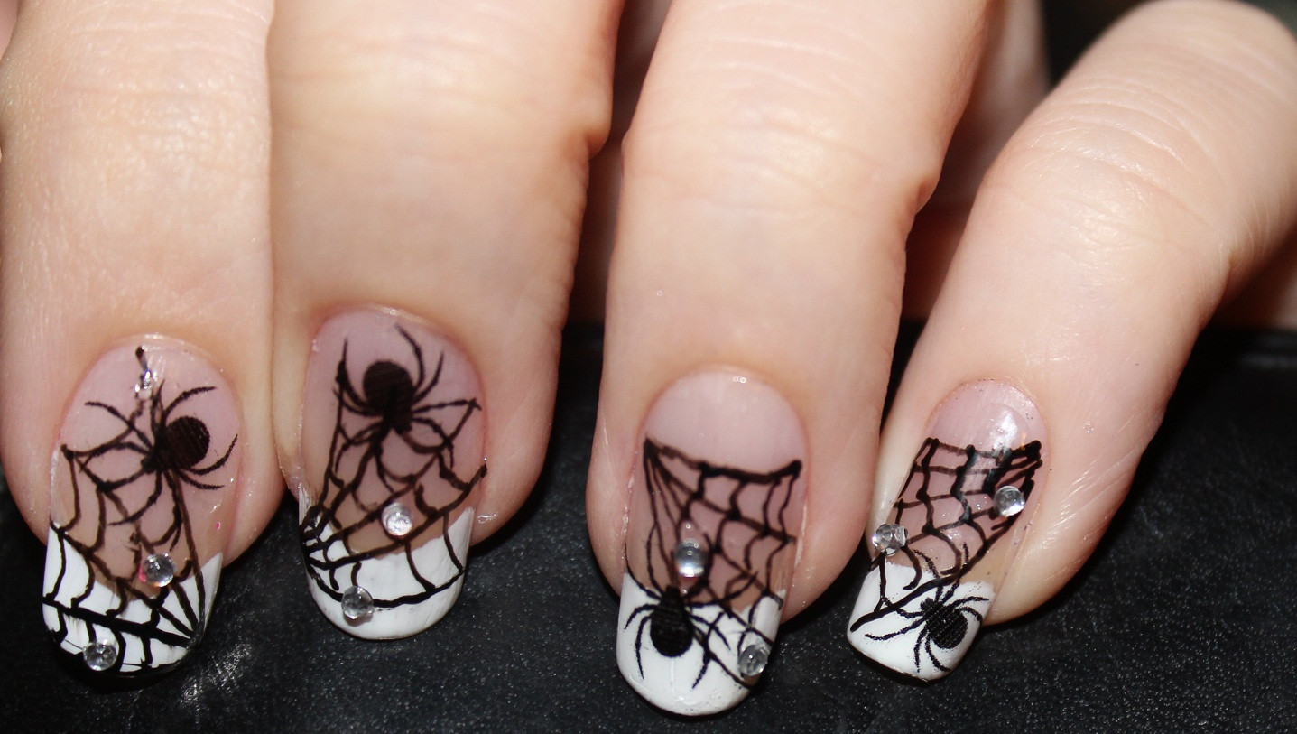 Nail Art Websites
 Nail Design Nail Design Spider on web Nail art pen