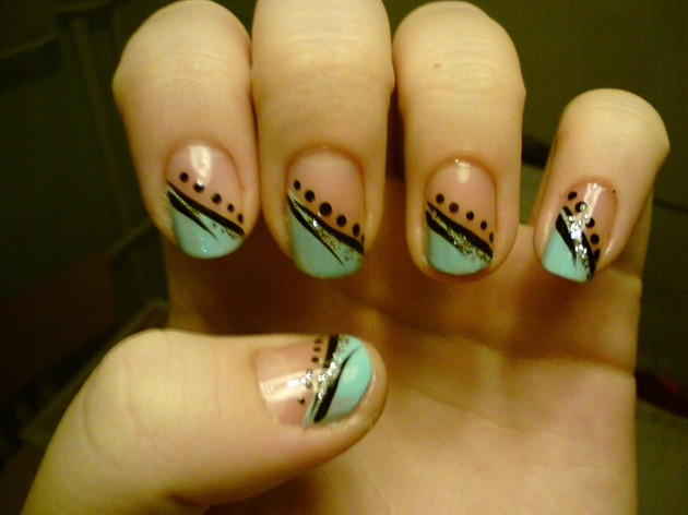 Nail Designs With Lines And Dots
 s Bild Galeria NAIL ART LINES AND DOTS