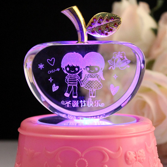 New Girlfriend Gift Ideas
 Crystal Apple Decoration Christmas Eve wedding t to