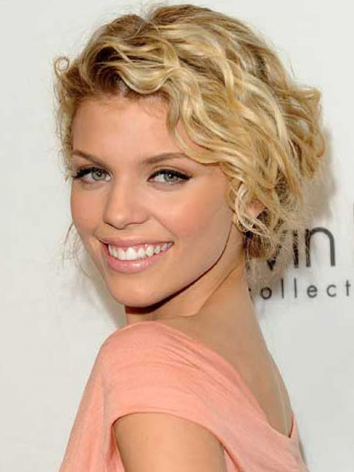 Nice Hairstyles For Curly Hair
 nice hairstyle blog Curly Hair Styles