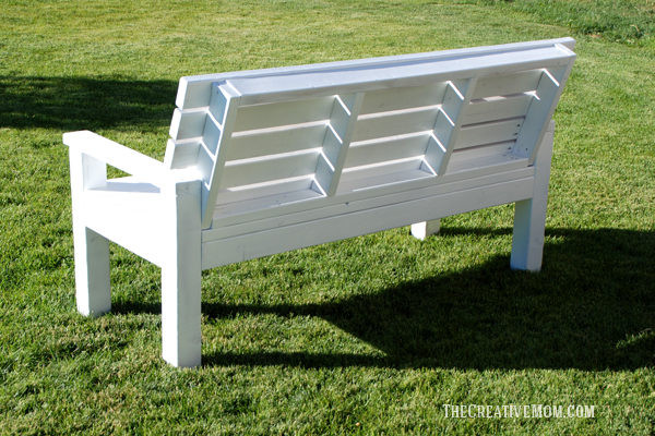 Outdoor Bench DIY
 DIY Sturdy Garden Bench Free Building Plans The