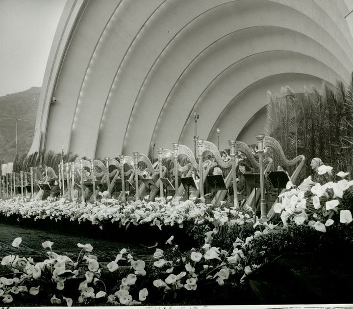 Outdoor Easter Sunrise Service Ideas
 Easter Sunrise Service At The Hollywood Bowl 1952