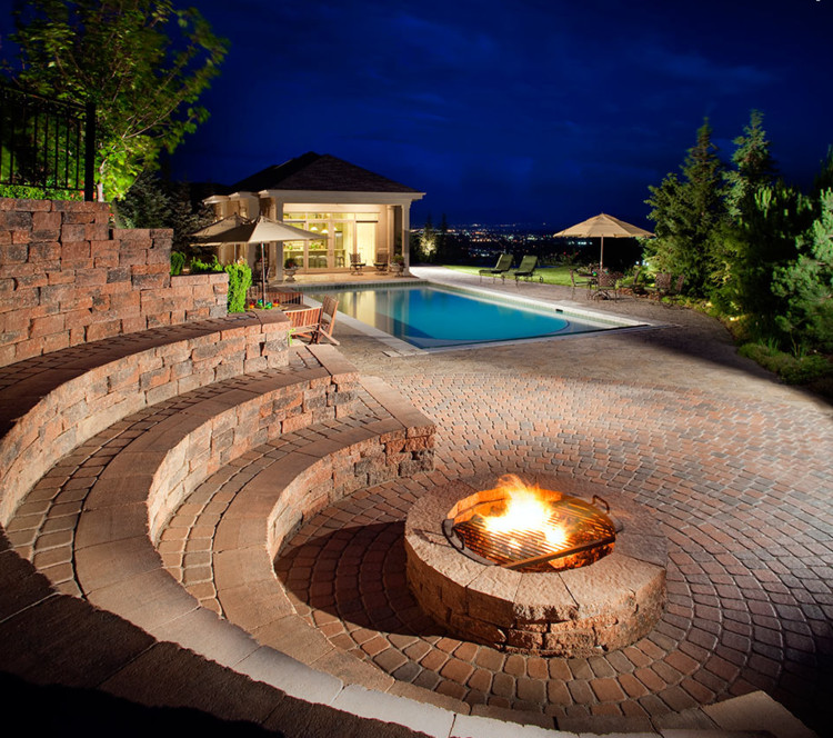 Outdoor Fireplace Or Fire Pit
 Outdoor Fireplace & Fire pits
