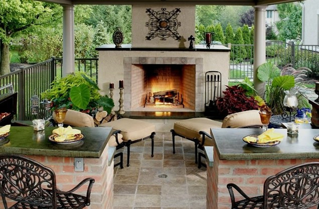 Outdoor Fireplace Vs Fire Pit
 Choosing Between an Outdoor Fireplace and an Outdoor Fire