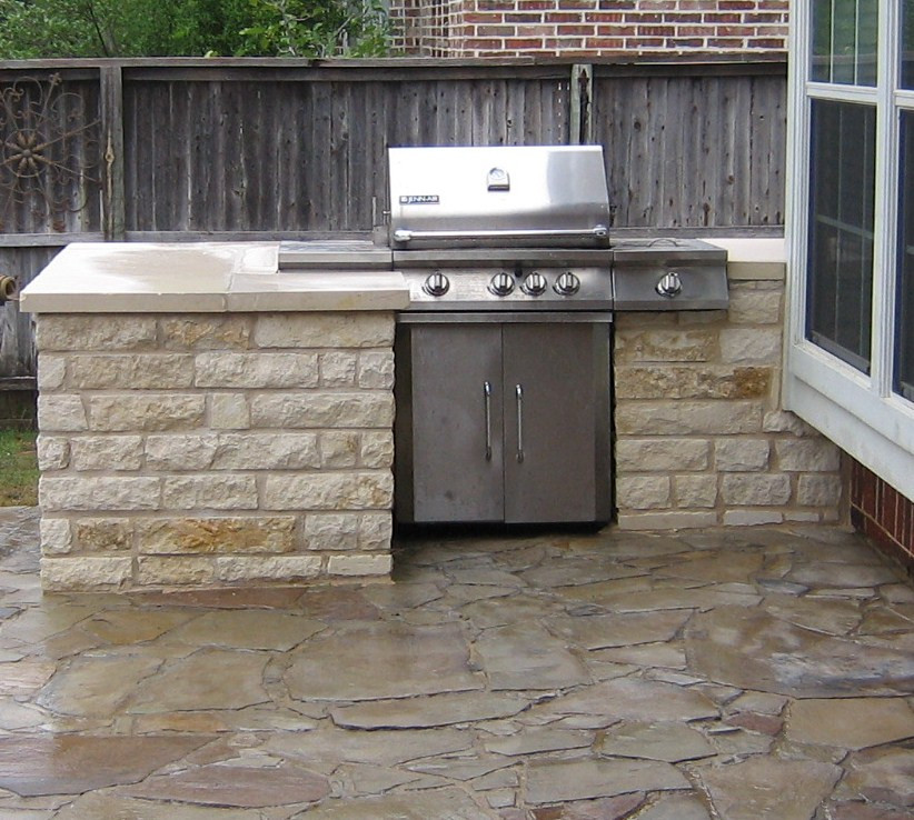 Outdoor Grill Kitchen
 Stand Alone Grill built into counter area natural gas