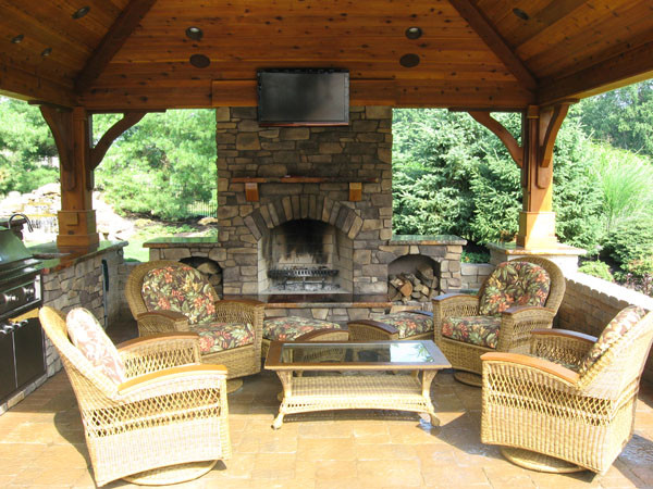 Outdoor Kitchen Designs With Fireplace
 B T Klein’s Landscaping Hardscapes