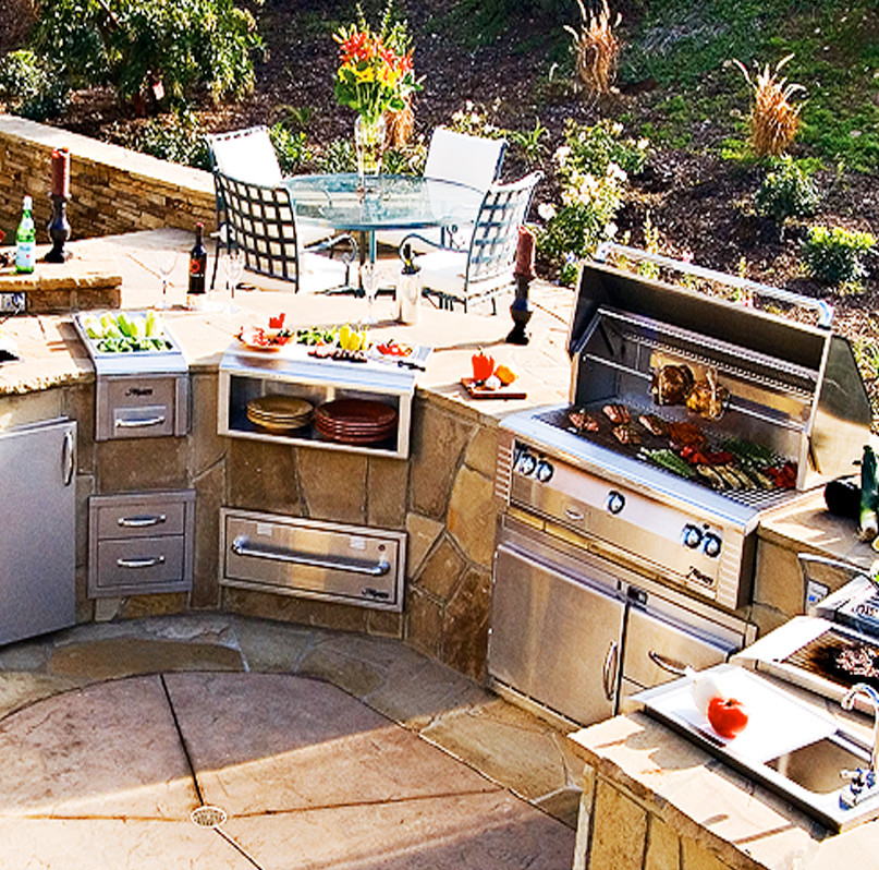 Outdoor Kitchen Gas Grills
 Gas Grills by Alfresco Paradise Outdoor Kitchens