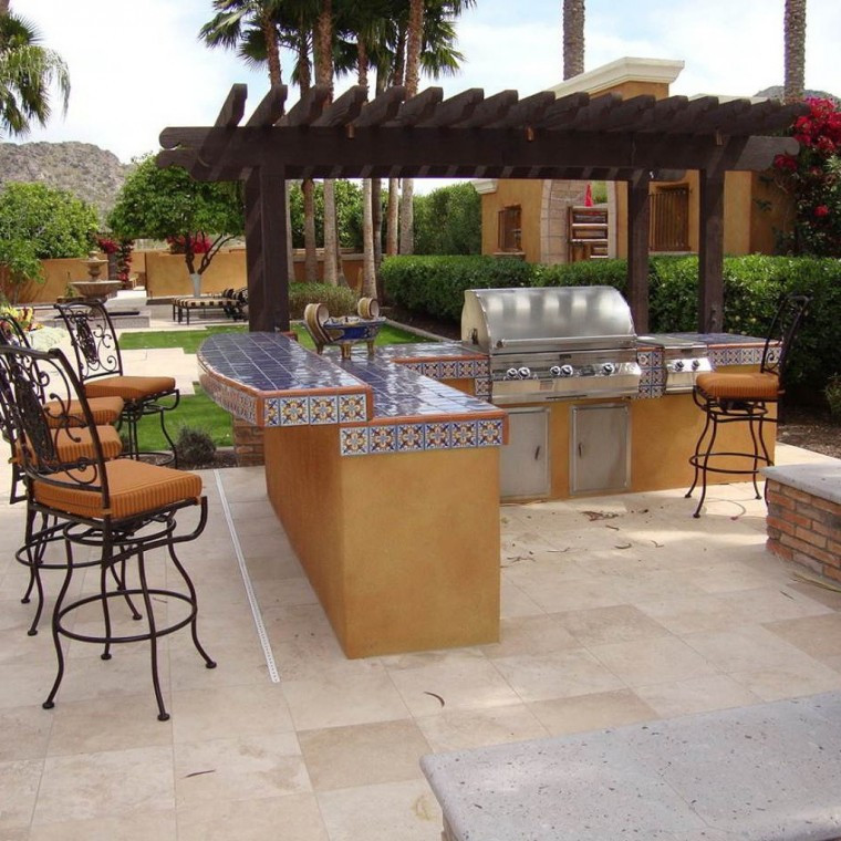 Outdoor Kitchen Kits Lowes
 Kitchen Convert Your Backyard With Awesome Modular