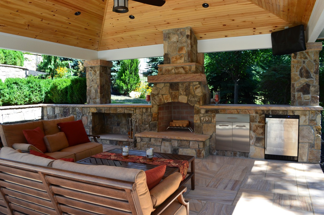 Outdoor Kitchen With Fireplace
 Furniture Patio Fireplace Walkway – recognizealeader