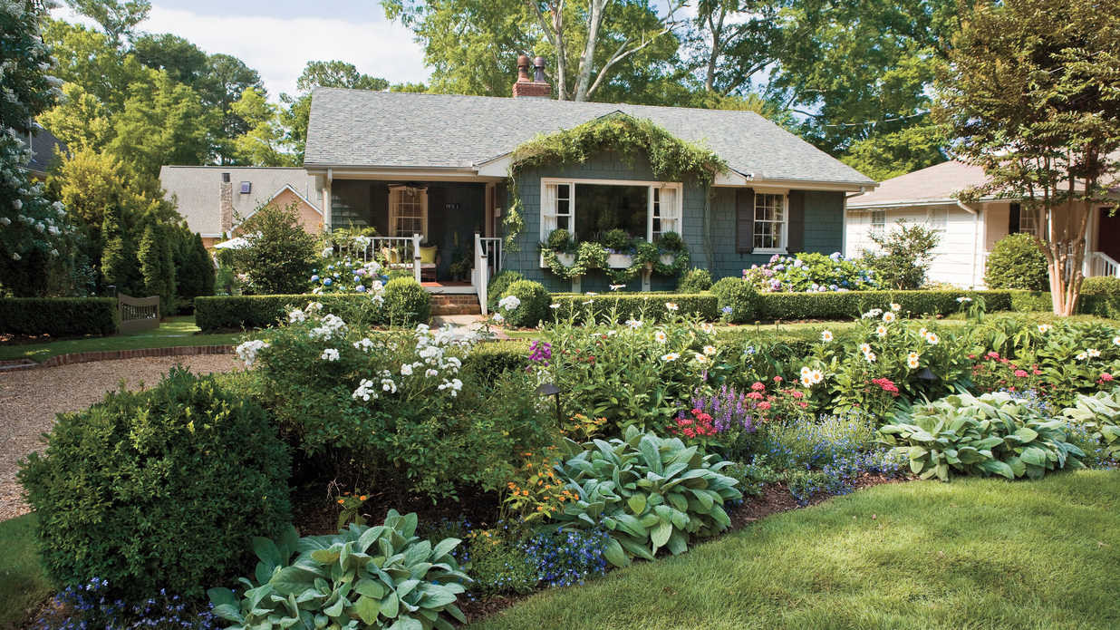 Outdoor Landscape Around House
 10 Best Landscaping Ideas Southern Living