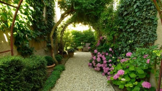 Outdoor Landscape Backyard
 16 Spectacular Landscape Designs That Will Bring Serenity