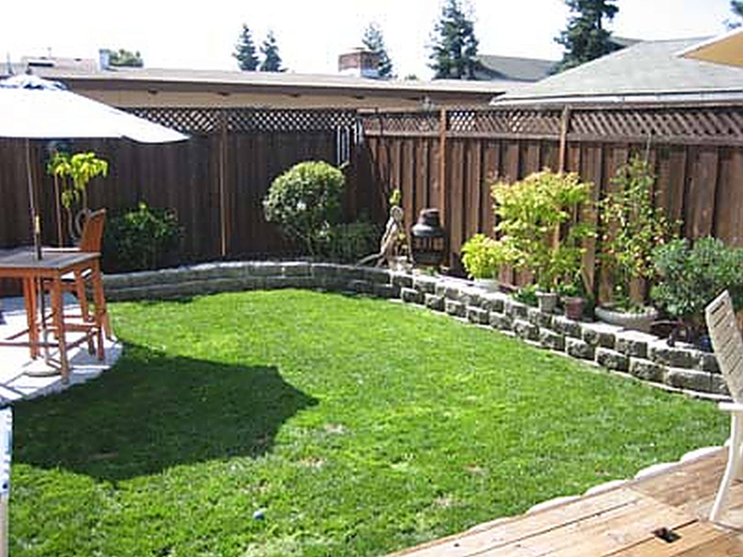 Outdoor Landscape On A Budget
 16 Small Backyard Ideas Easy Designs for Tiny Yard