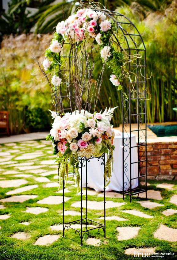 Outdoor Wedding Decoration Ideas
 Your Wedding Celebration Wedding Inspiration An Outdoor