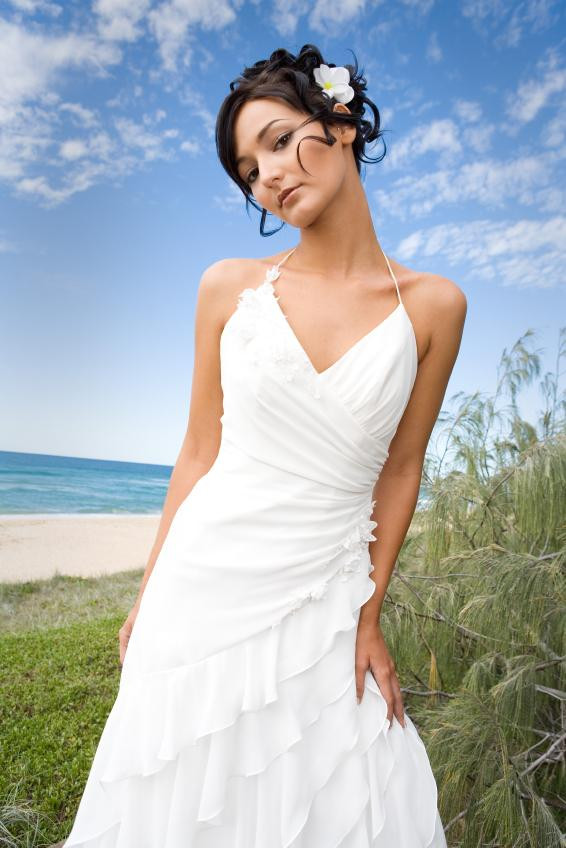 Outside Wedding Dresses
 Outdoor Wedding Dresses [Slideshow]