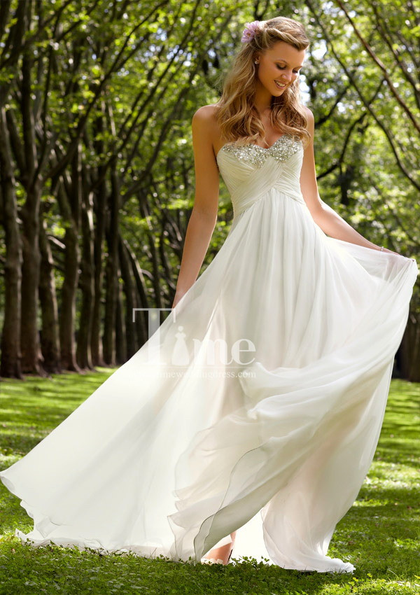 Outside Wedding Dresses
 Outdoor Wedding Dress