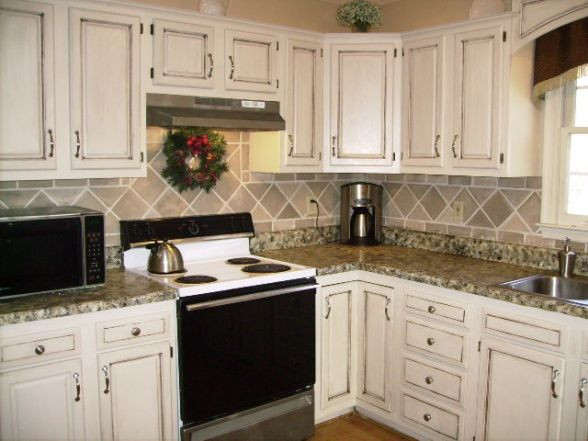 Painted Backsplash Ideas Kitchen
 That backsplash is painted joint pound Whaaaat