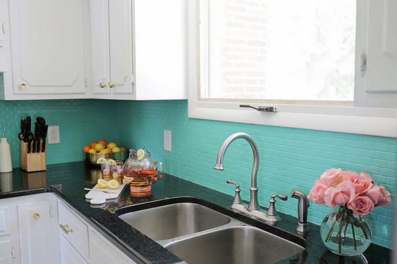 Painted Kitchen Backsplash
 DIY Kitchen Backsplash Ideas