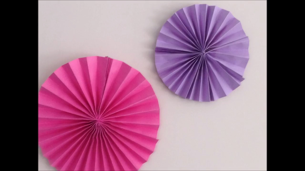 Paper Decor DIY
 DIY paper rosette birthday decorations with paper