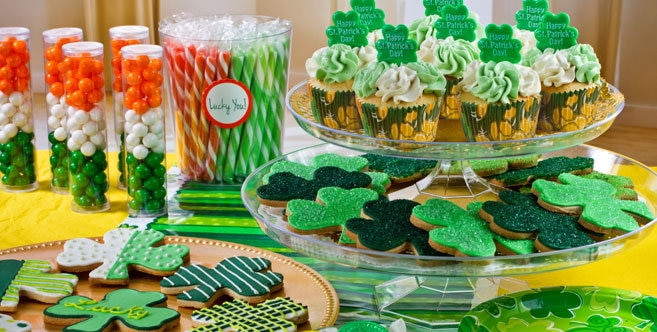 Party City St Patrick's Day
 St Patrick s Day Bakeware Party City