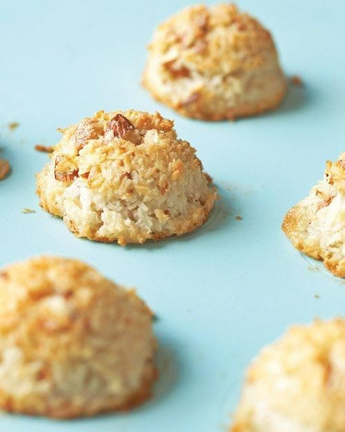 Passover Coconut Macaroon Recipe
 194 best Passover Recipes & Ideas images on Pinterest