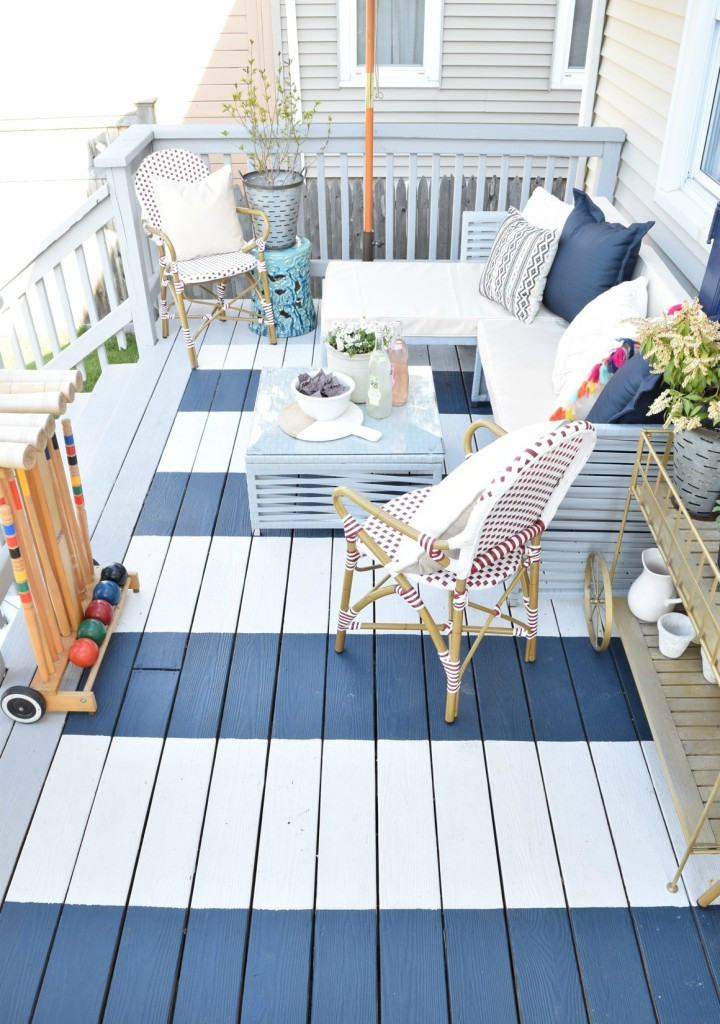 Patio Deck Paint
 12 Stylish Porch Deck and Patio Decor Ideas Setting for