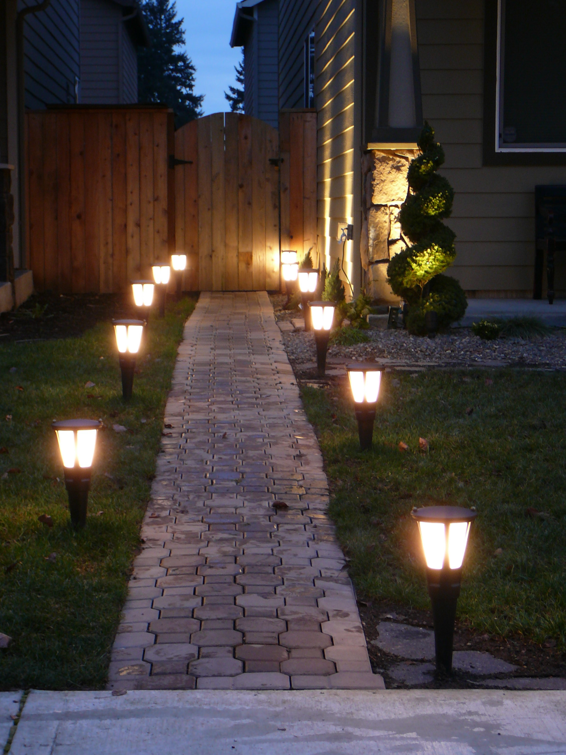 Patio Landscape Lighting
 5 Ways to Add Curb Appeal