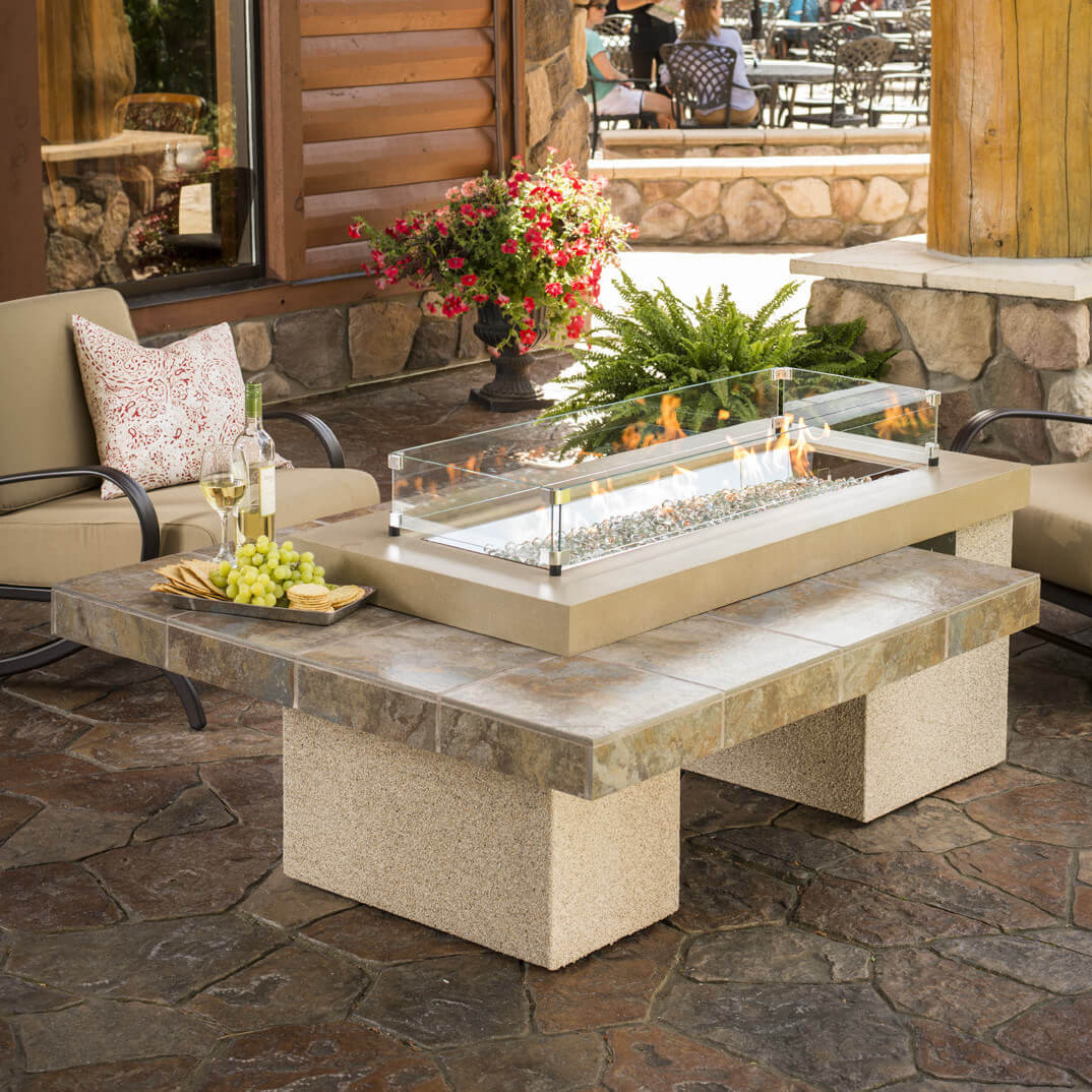 Patio Table With Firepit
 Top 15 Types of Propane Patio Fire Pits with Table Buying