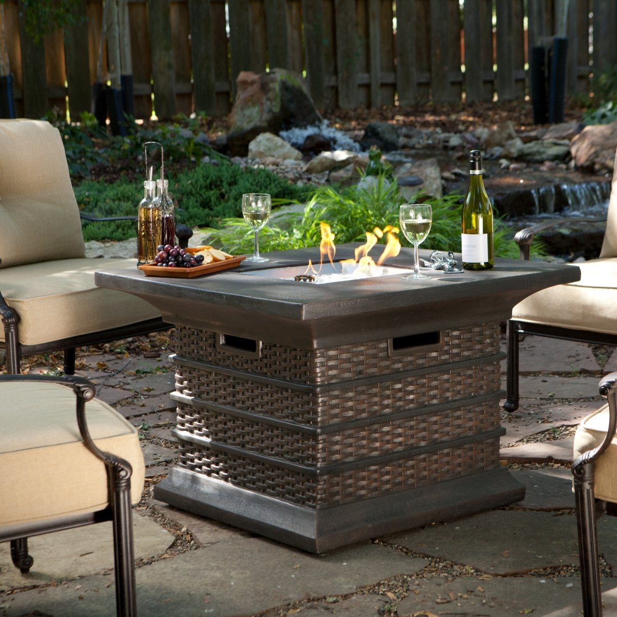 Patio Tables With Fire Pits
 15 Various Kinds of Fire Pit Table to Use in Your