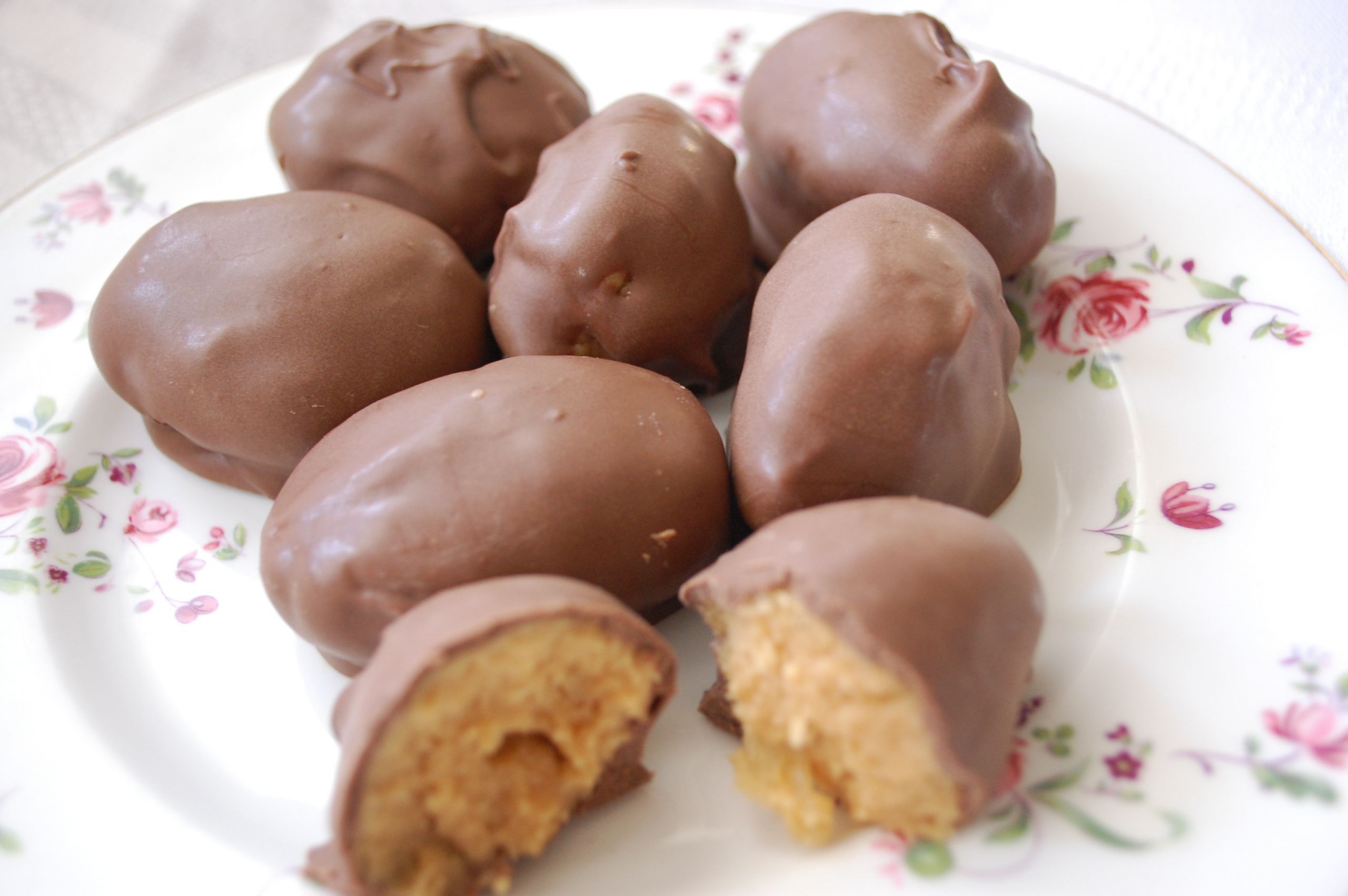 Peanut Butter Easter Egg Recipe
 Old Fashioned Peanut Butter Easter Eggs