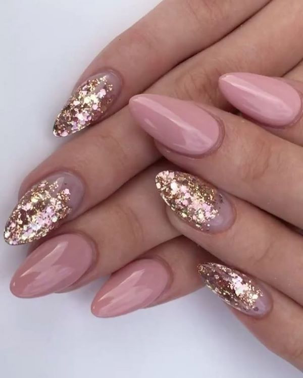 Pink And Gold Glitter Nails
 Glitter nails ideas for a festive and glamorous manicure