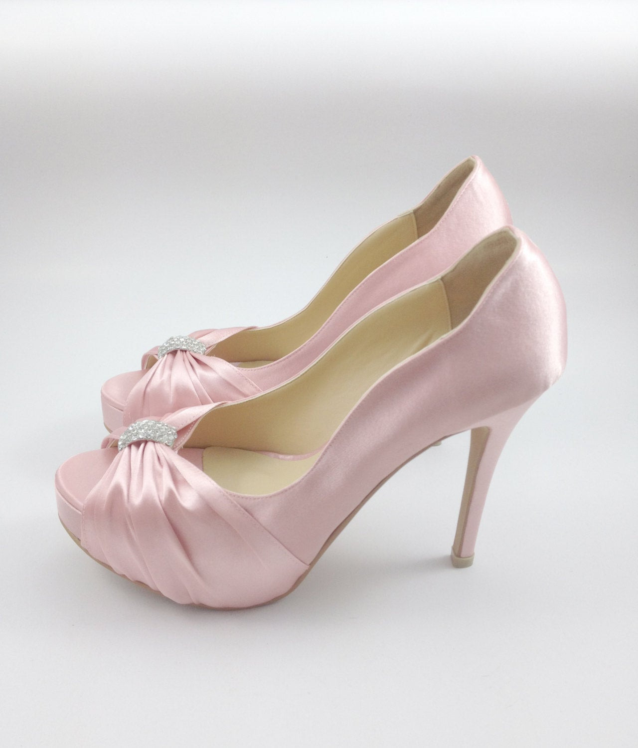 Pink Shoes For Wedding
 Sweet Pink Wedding Shoes with Rhinestones Pastel Pink Bridal
