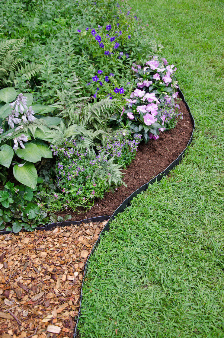 Plastic Landscape Edging
 25 Best Lawn Edging Ideas and Designs for 2019