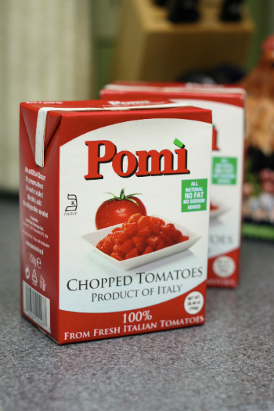 Pomi Tomato Sauce
 A Simple Tomato Sauce Recipe with Pomi & Giveaway The