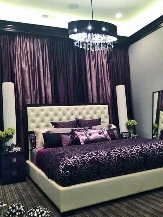 Purple Wall Decor For Bedrooms
 Luxurious Purple Bedrooms