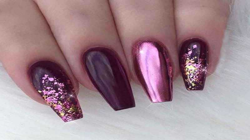 Purple Wedding Nails
 20 Gorgeous Wedding Nail Designs for Brides The Trend