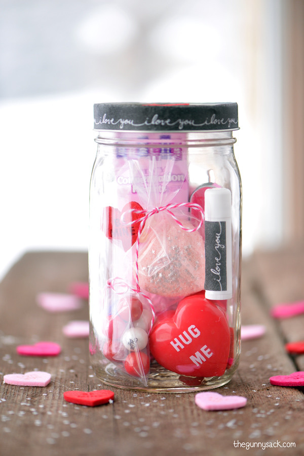 Quick Valentines Day Gifts
 17 Mason Jar Valentine s Day Decorations And Gifts