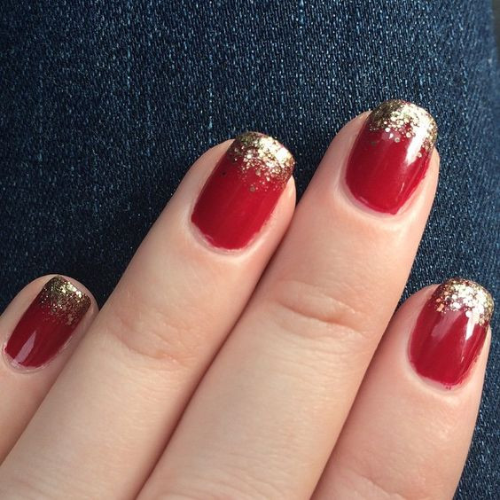 Red Nails With Gold Glitter
 40 Flamboyant Red and Gold Nails