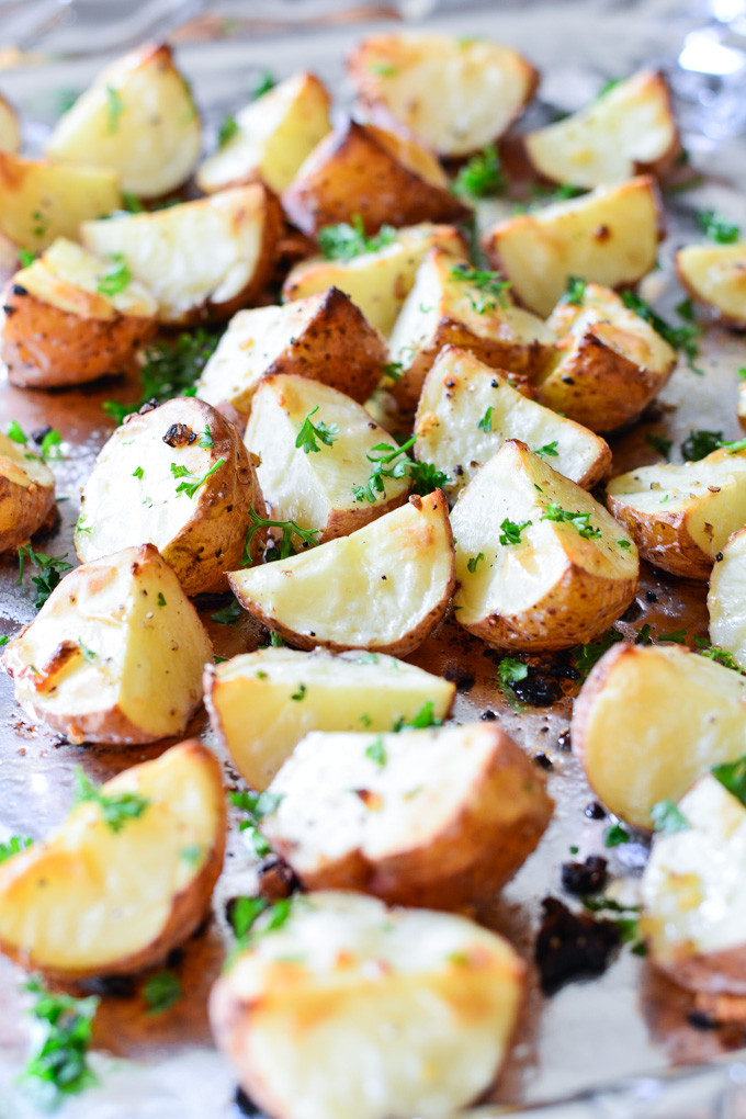 Red Roasted Potatoes
 Garlic Roasted Red Potatoes