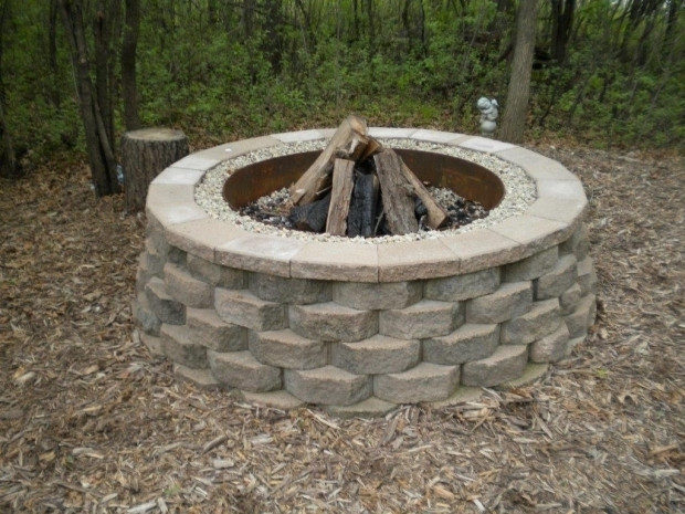Retaining Wall Blocks Fire Pit
 Retaining Wall Fire Pit Fire Pit Ideas