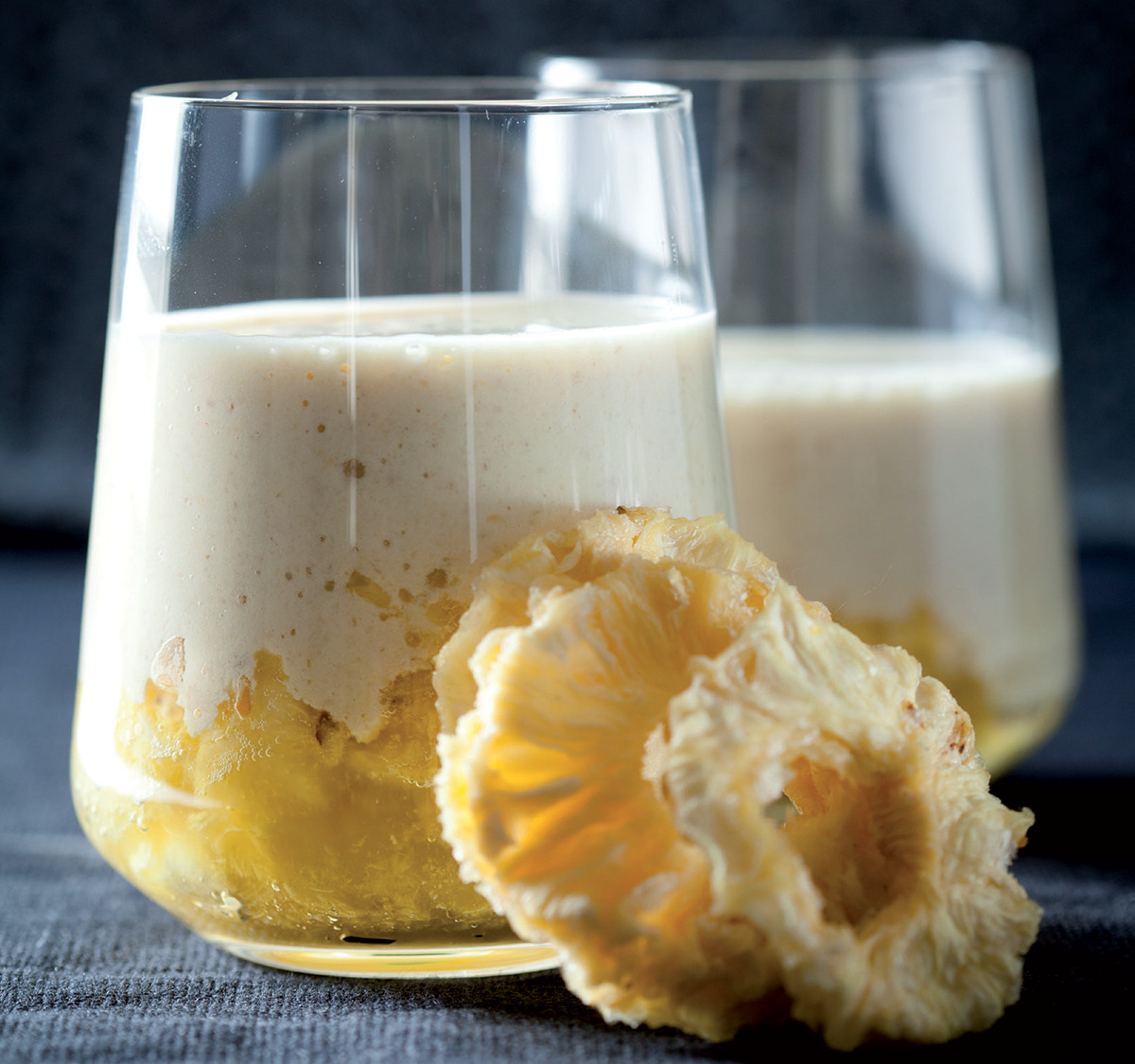 Rolled Oats Smoothie
 Pineapple and rolled oat smoothies