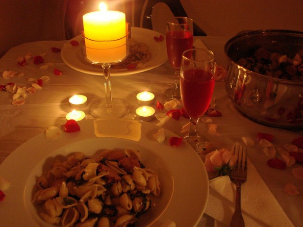 Romantic Valentines Dinners At Home
 8 Things That Valentine s Day Would Be Better f Without