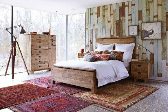 Rustic Bedroom Curtains
 50 Rustic Bedroom Decorating Ideas Decoholic