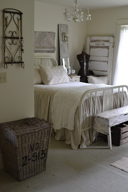 Rustic Chic Bedroom
 65 Cozy Rustic Bedroom Design Ideas DigsDigs