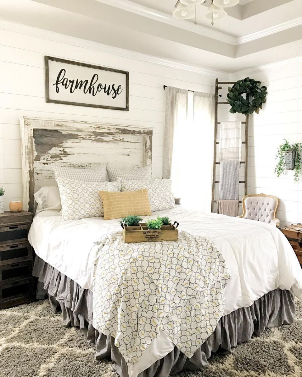 Rustic Farmhouse Bedroom
 Rustic farmhouse style master bedroom ideas 48