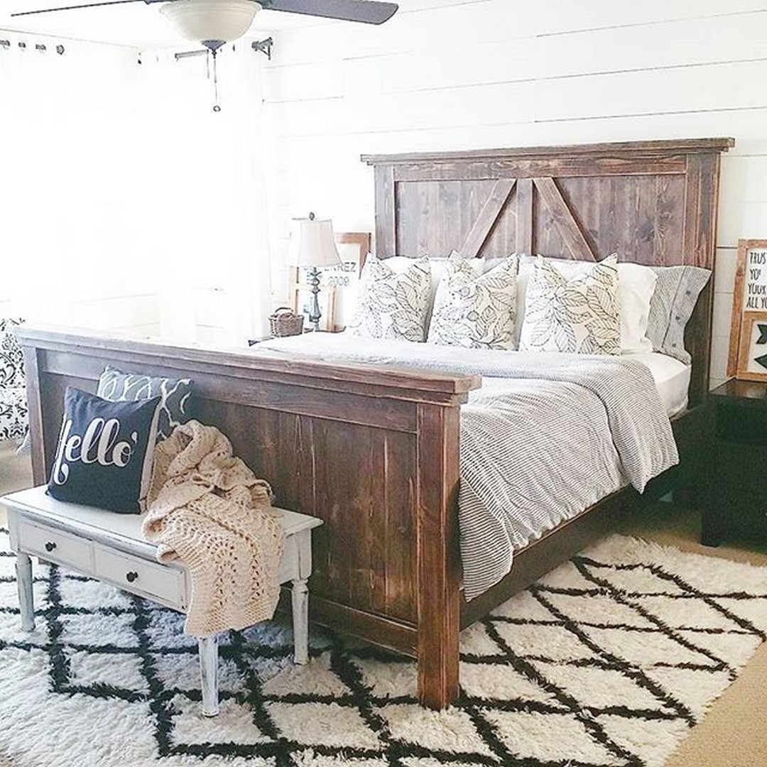 Rustic Farmhouse Bedroom
 Rustic Farmhouse Bedroom Decorating Ideas To Transform