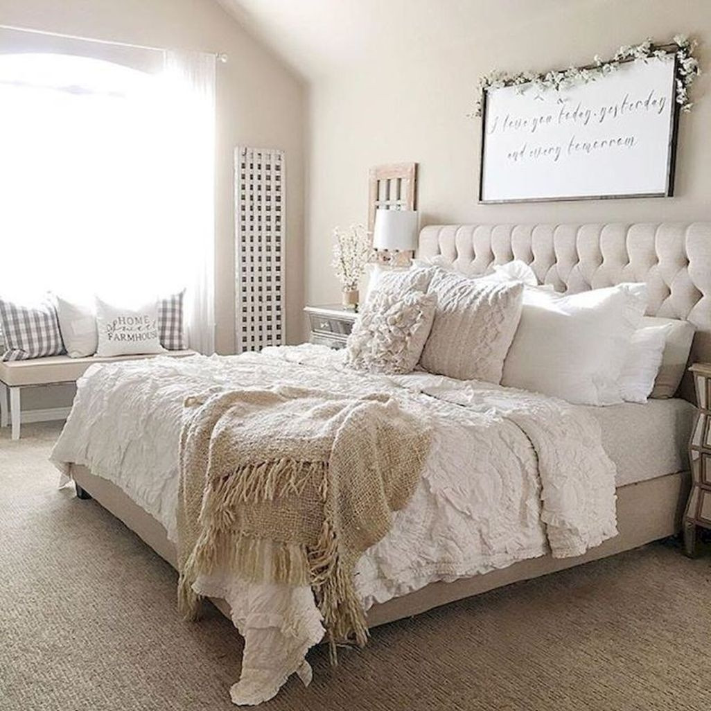 Rustic Farmhouse Bedroom
 45 Awesome Rustic Farmhouse Bedroom Decoration Ideas