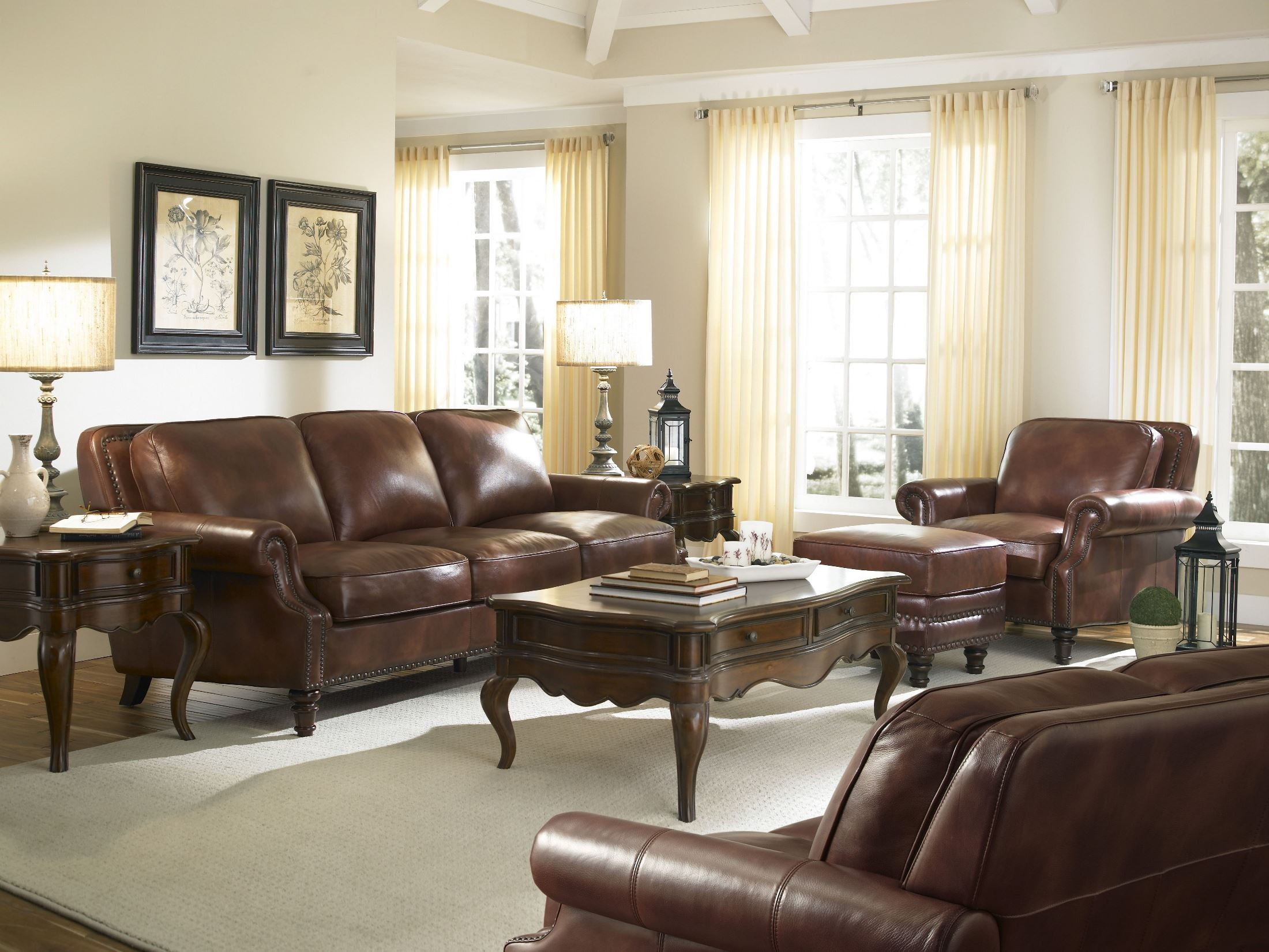 Rustic Leather Living Room Furniture
 Bentley Rustic Savauge Leather Living Room Set from
