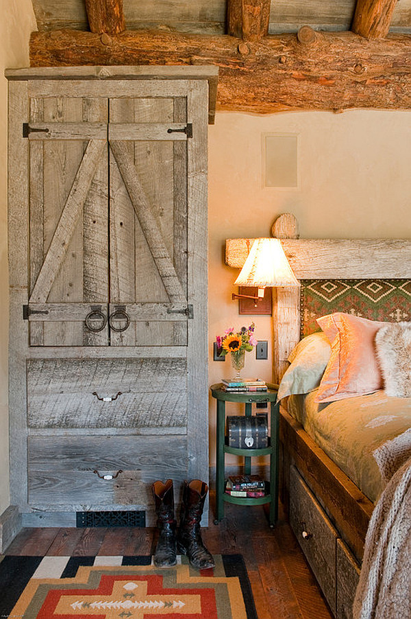 Rustic Themed Bedroom
 Inspiring Rustic Bedroom Ideas to Decorate with Style