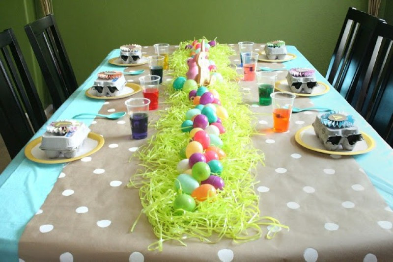 School Easter Party Ideas
 Simple and Sweet DIY Easter Party Decorations on Love the Day